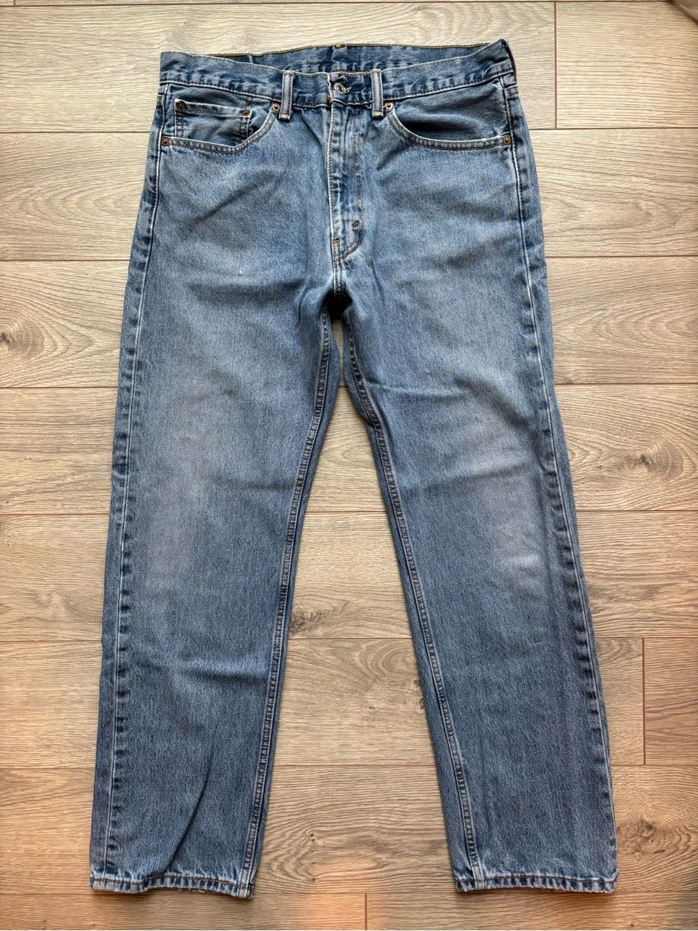 Levi's 505 Regular Fit Jeans Mens 33x32 Medium Wash Straight Leg Denim Red Tab